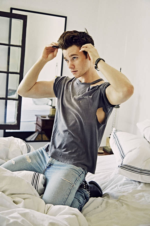 Chris Colfer Men's Fashion Wallpaper