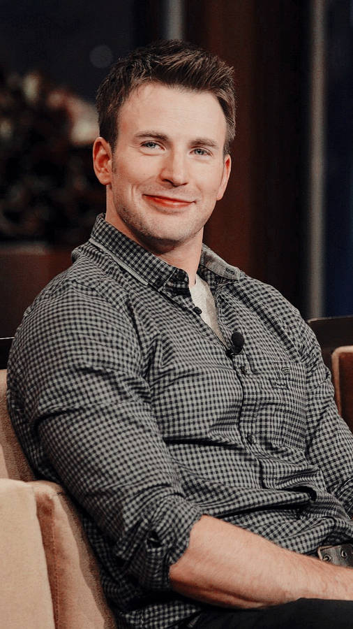 Chris Evans Smiling Shot Wallpaper