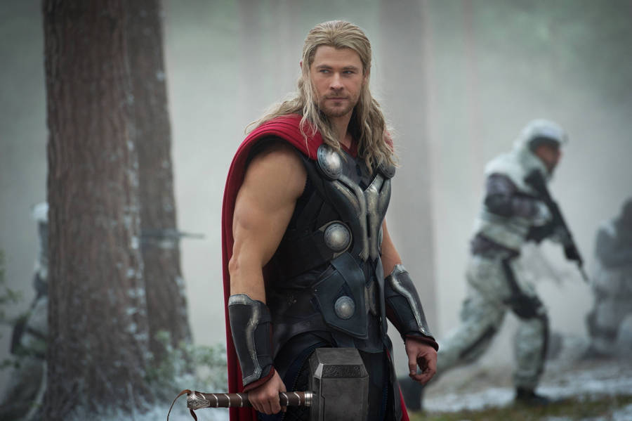 Chris Hemsworth 4k Thor Wallpaper