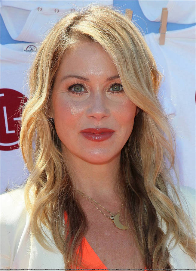 Christina Applegate Lead Comedy Actress Awardee Wallpaper