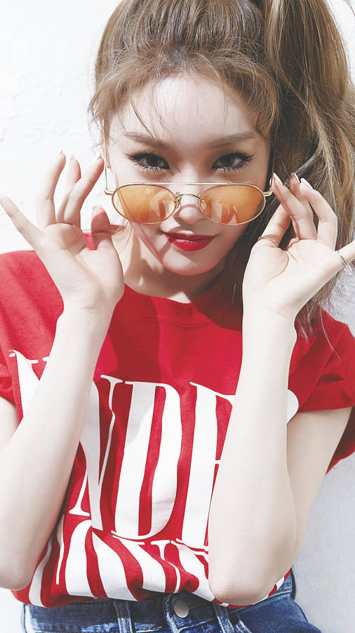 Chungha In Red Wallpaper