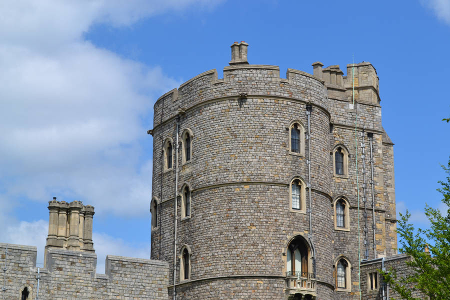 Circular Structure In Windsor Castle Wallpaper