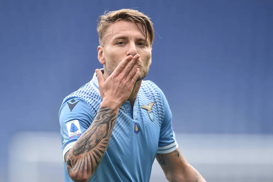 Ciro Immobile Blowing A Kiss Wallpaper