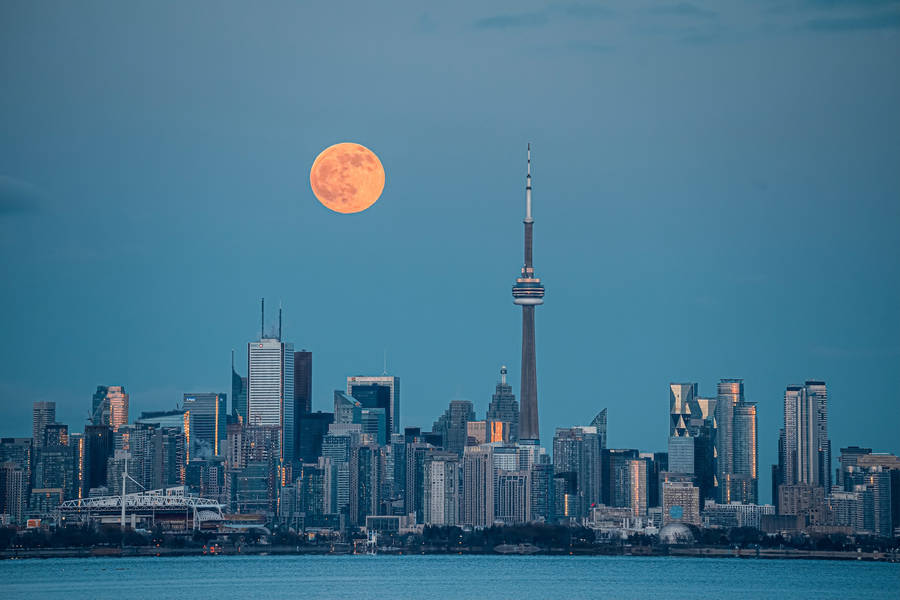 City Night Moon Wallpaper