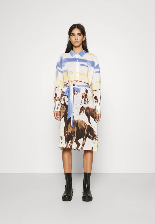 Claudie Pierlot Horse Painted Dress Wallpaper