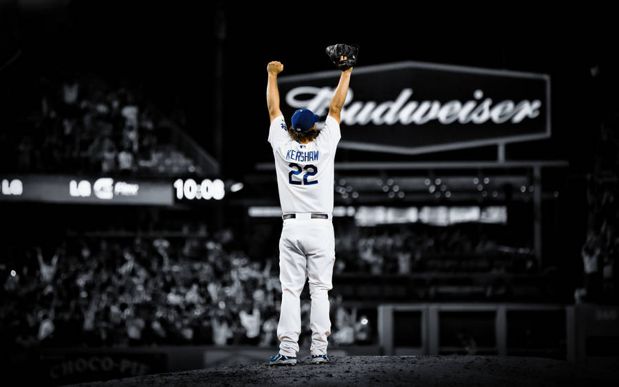 Clayton Kershaw Winning Cheer Wallpaper