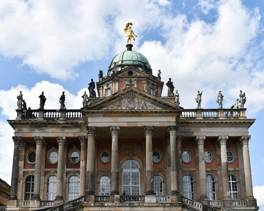 Close-up New Palace Building Potsdam Wallpaper