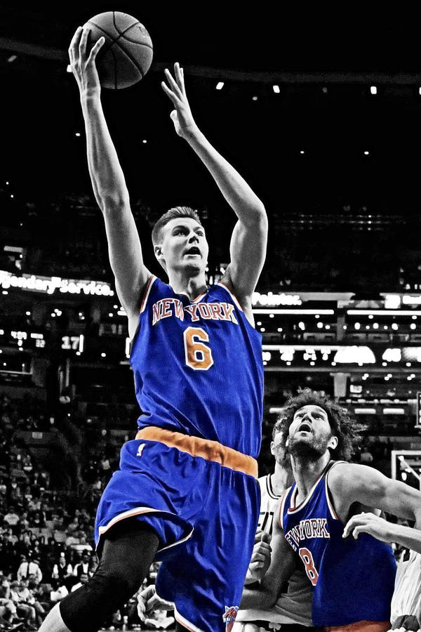 Color Selective Kristaps Porzingis Wallpaper