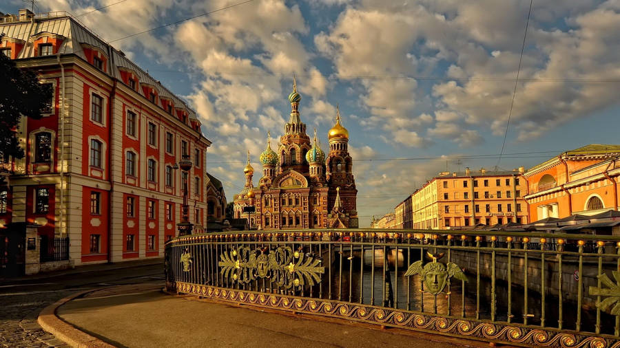 Colorful Cathedral Dom In St. Petersburg Wallpaper