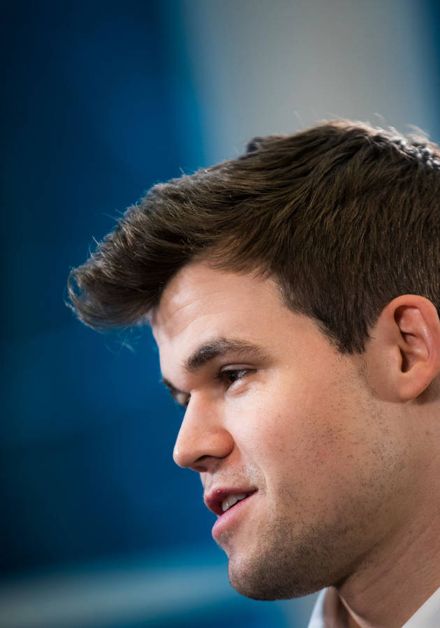 Concentrated Look Of Chess Grandmaster Magnus Carlsen Wallpaper