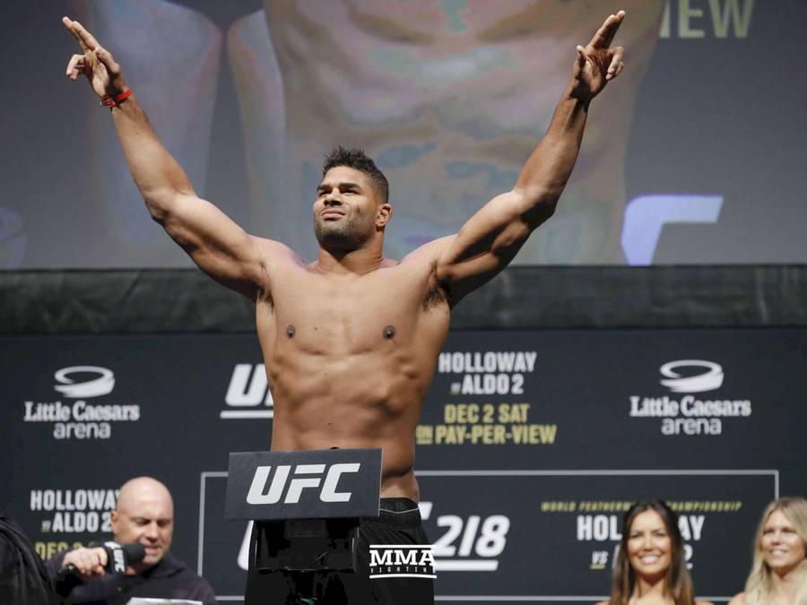 Confident Mma Fighter Alistair Overeem Wallpaper