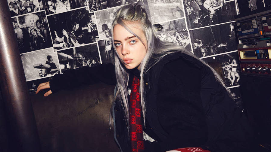 Cool Girl Billie Eilish Wallpaper