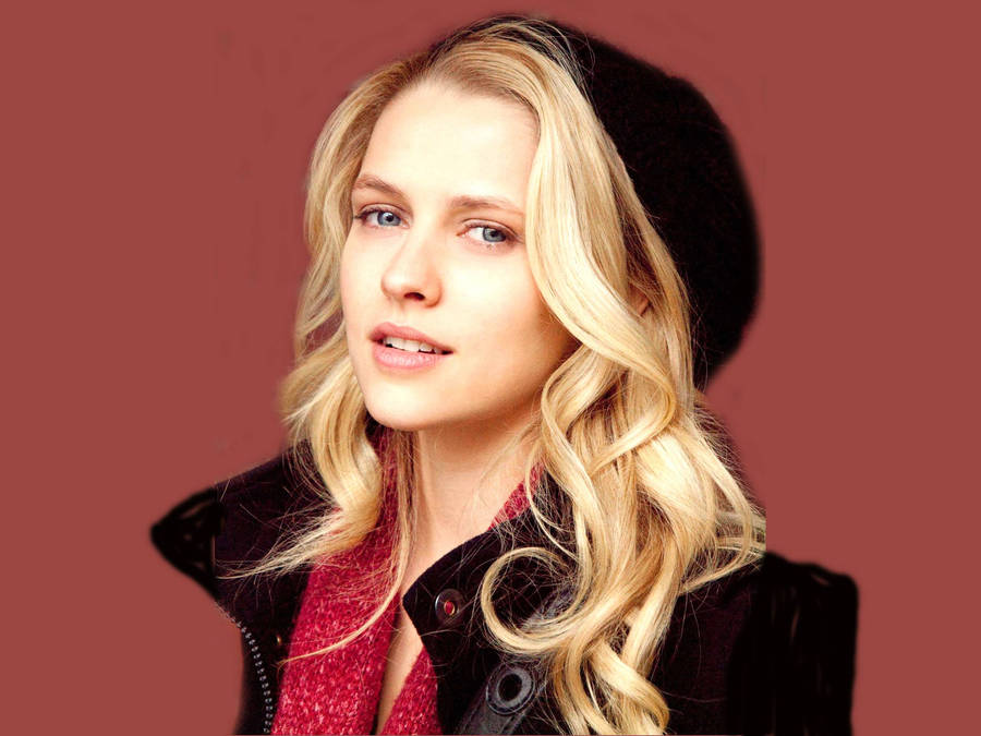 Cool Look Of Teresa Palmer Wallpaper