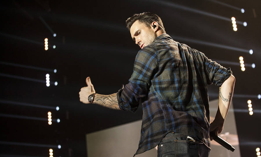 Cool Musician Adam Levine Wallpaper