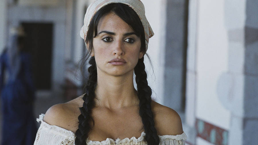 Cottagecore Aesthetic Penelope Cruz 4k Wallpaper