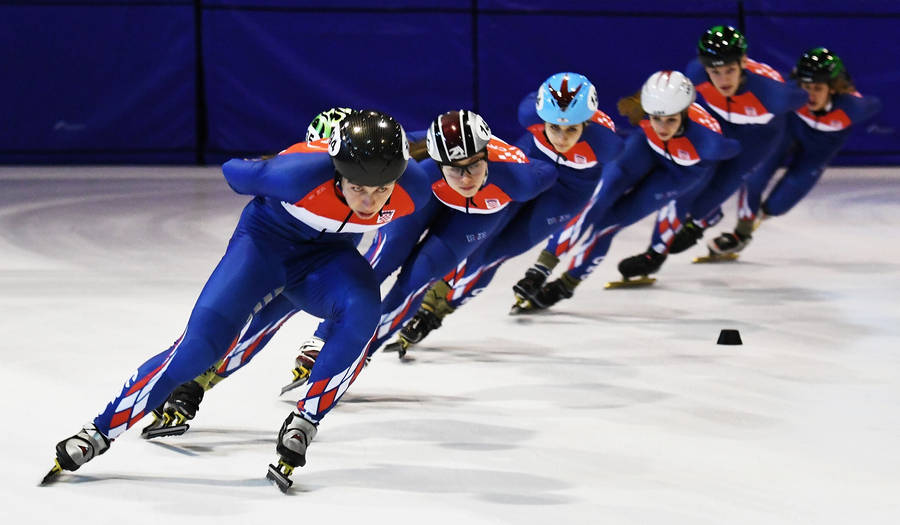 Croatian National Speed Skating Team In Action Wallpaper