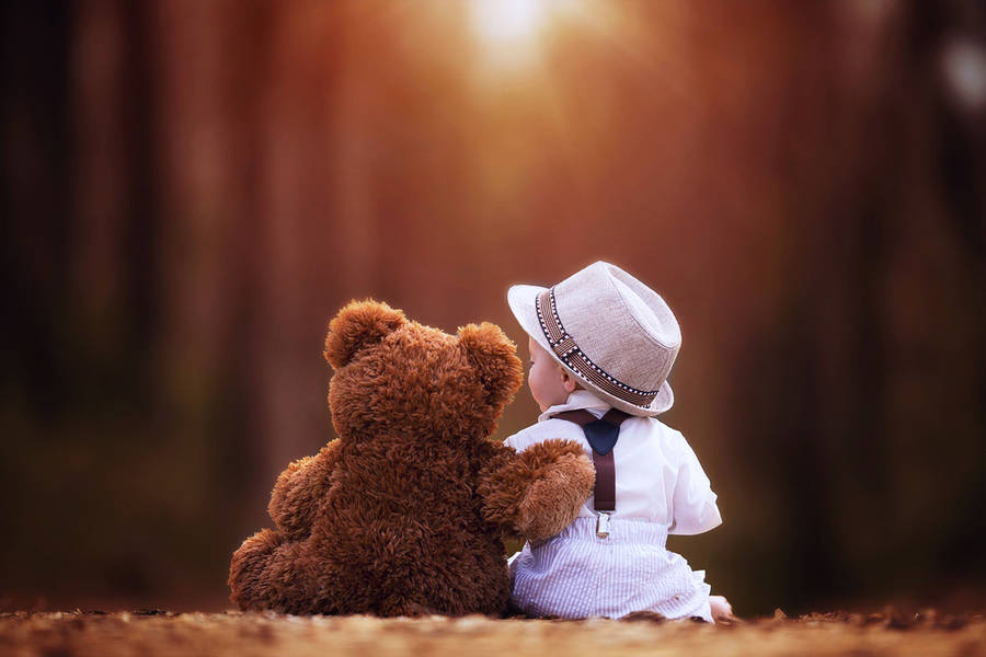 Cute Bear And Baby Wallpaper