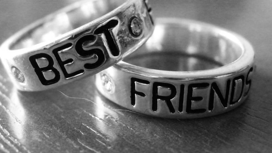 Cute Best Friend Rings Wallpaper