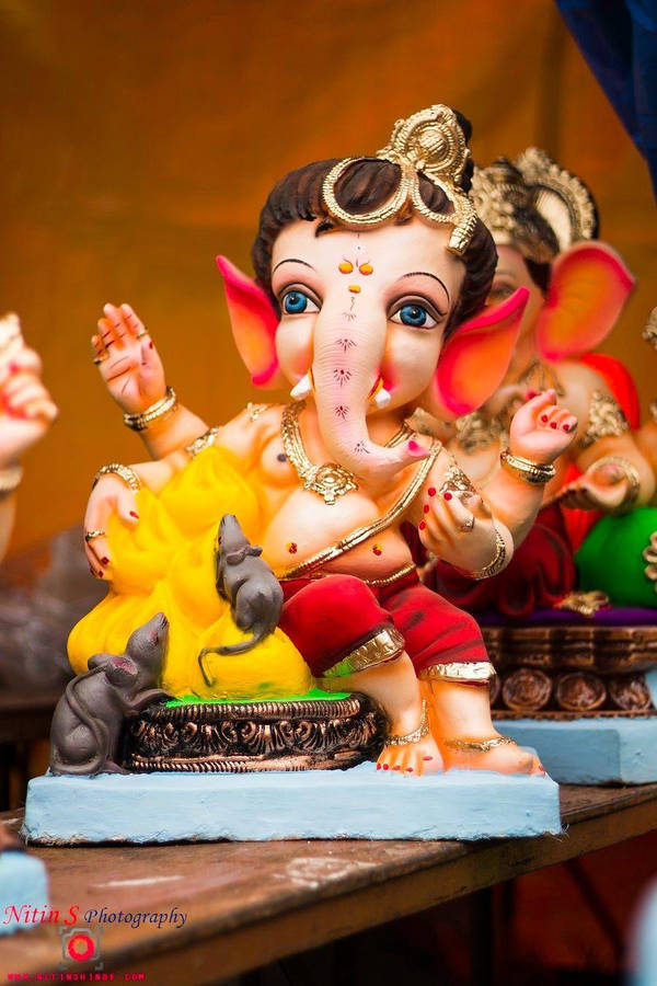 Cute Ganesha And Pet Mice Wallpaper