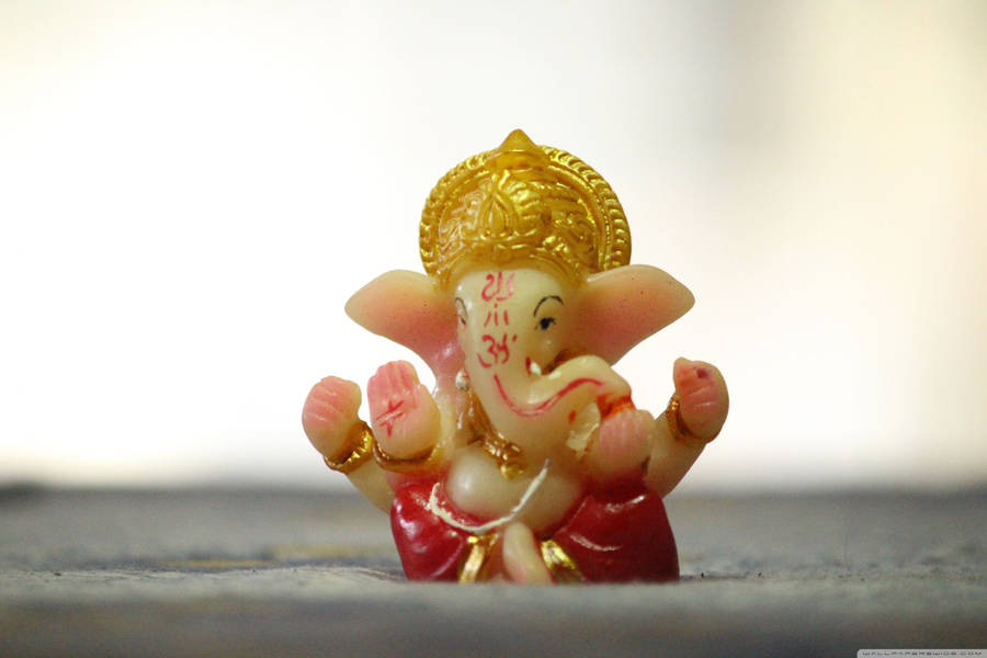 Cute Ganesha On Gray Fabric Wallpaper