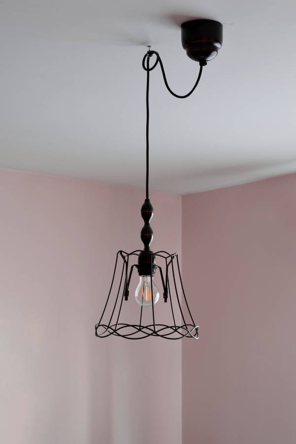 Cute Girly Ceiling Light Wallpaper