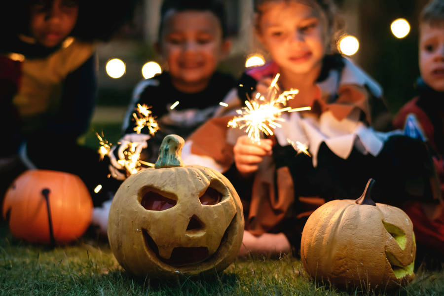 Cute Halloween Kids At Night Wallpaper