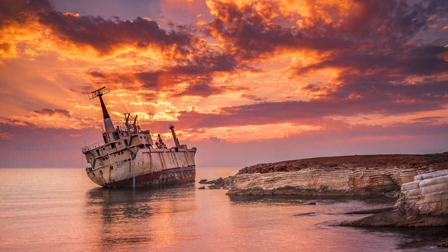 Cyprus Paphos Shipwreck Wallpaper