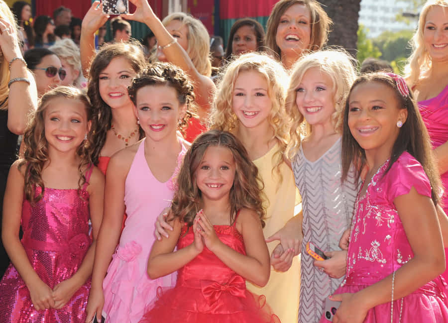 Dance_ Moms_ Cast_ Red_ Carpet_ Smiles Wallpaper