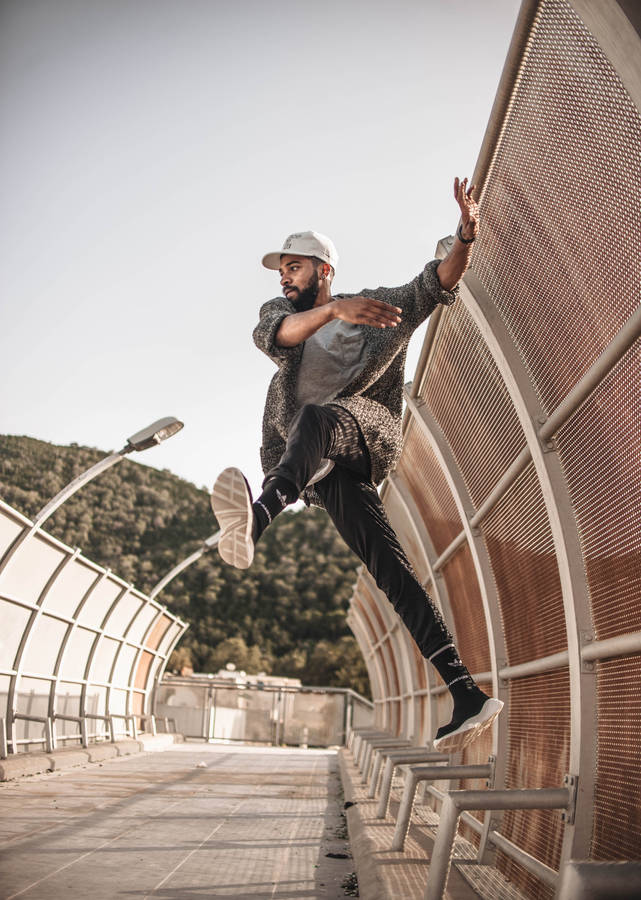 Dancer In Bridge At Tunisia Wallpaper