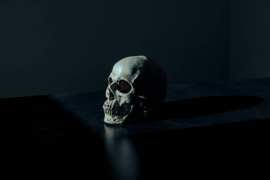 Dark And Scary Skull Wallpaper