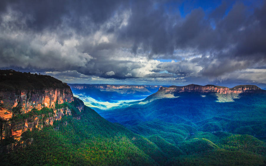 Dark Blue Clouds In Katoomba Wallpaper