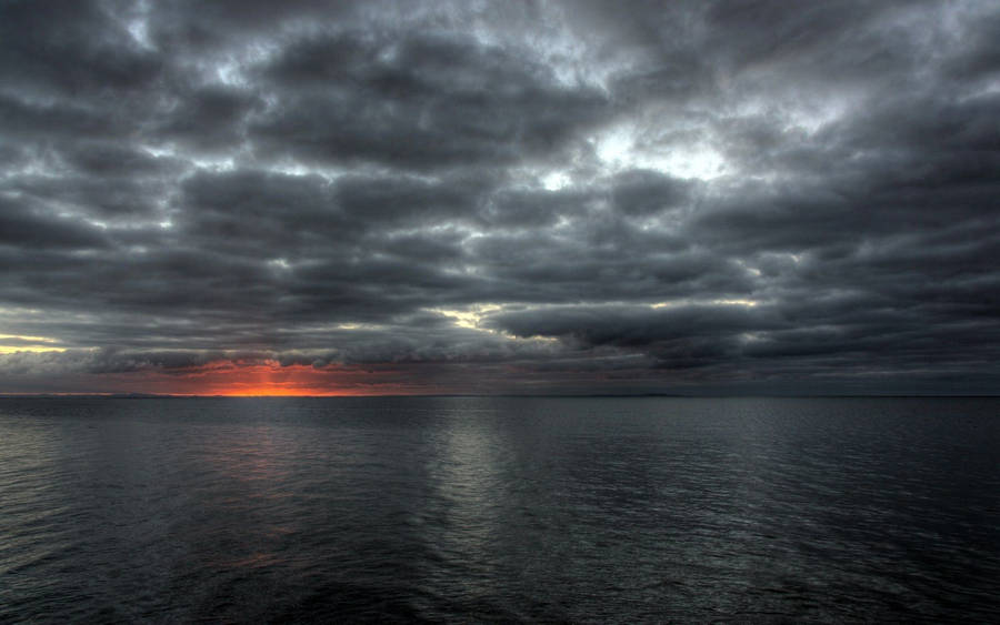 Dark Gray Sky Sunset Wallpaper