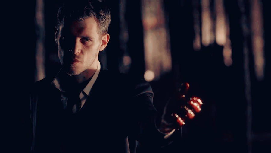 Dark Klaus Mikaelson With Bloody Hand Wallpaper