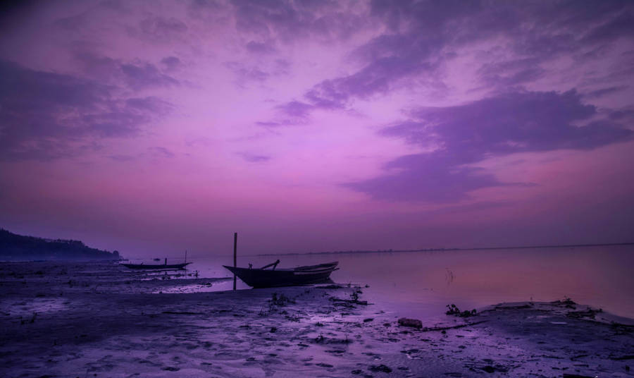 Dark Purple Aesthetic Seashore Wallpaper