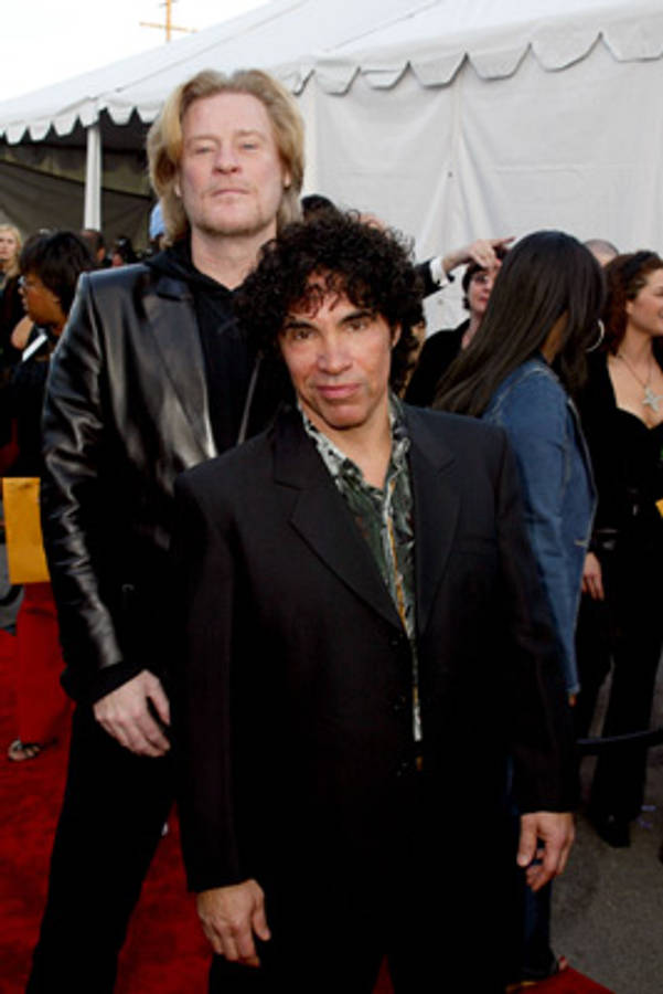 Daryl Hall John Oates Musicians Red Carpet Wallpaper