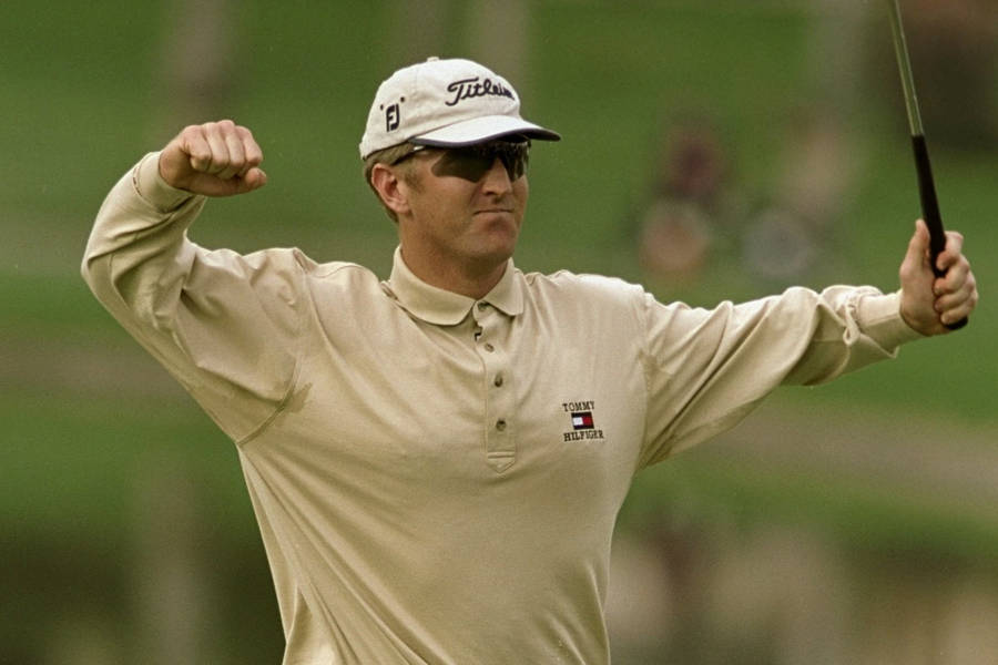 David Duval Doing Fist Pump Wallpaper