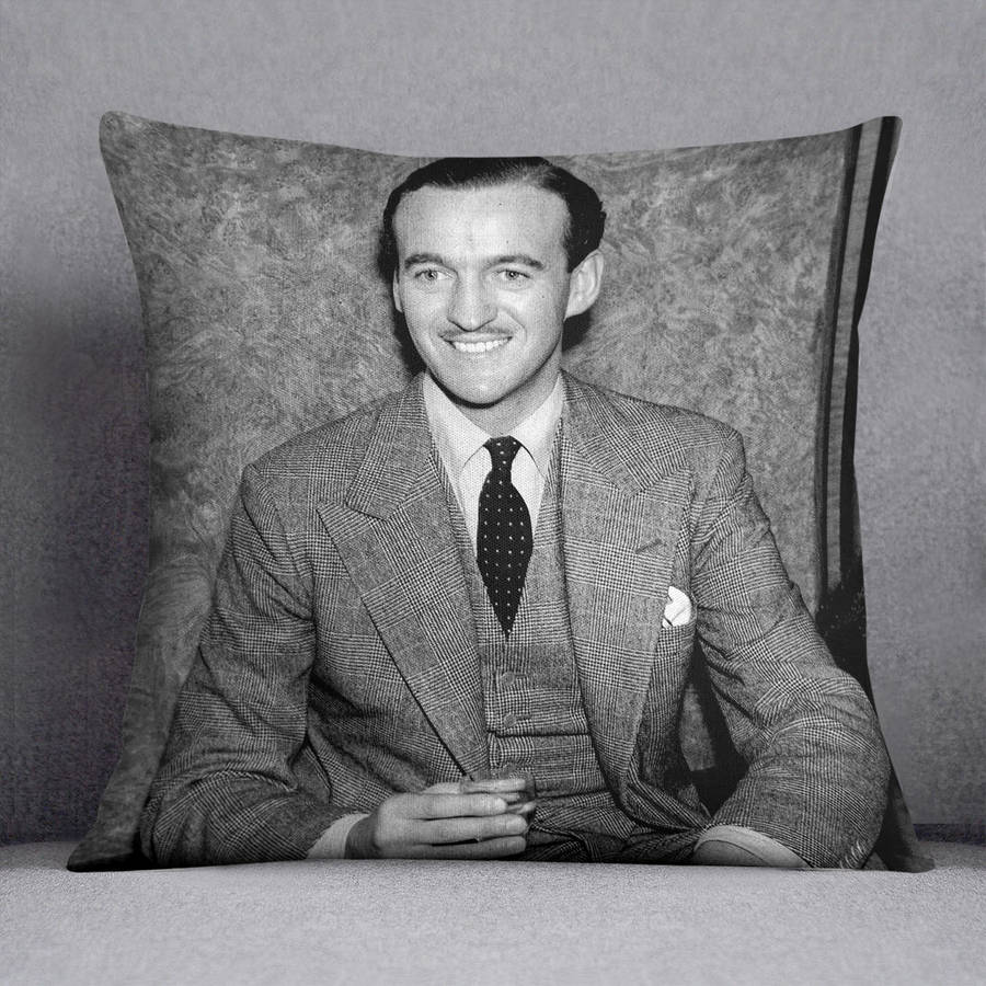 David Niven Pillowcase Black And White Wallpaper