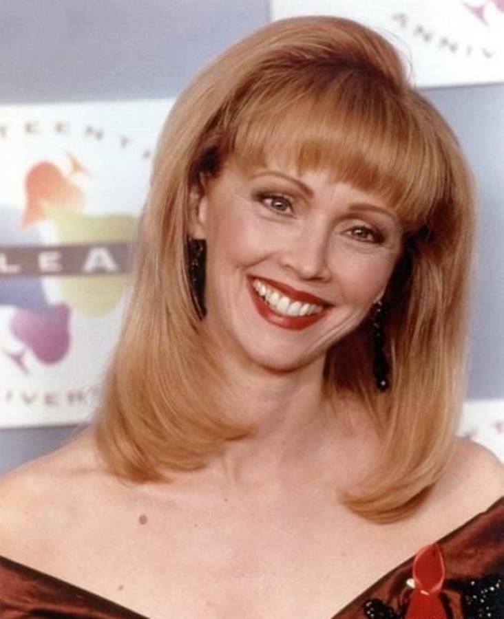 Dazzling American Actress Shelley Long At The 1994 Cable Ace Awards Wallpaper