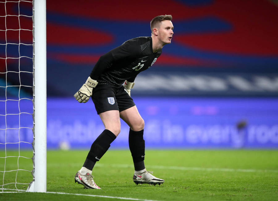 Dean Henderson Guarding Goal Wallpaper