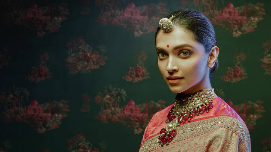 Deepika Padukone Sabyasachi Saree Wallpaper