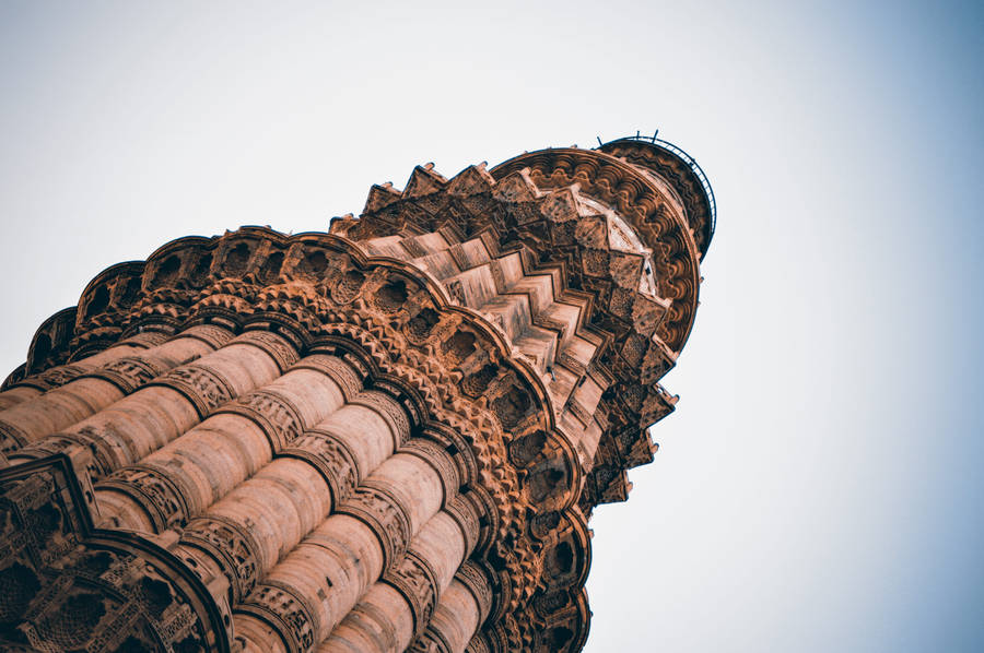 Delhi Qutub Minar Close-up Wallpaper