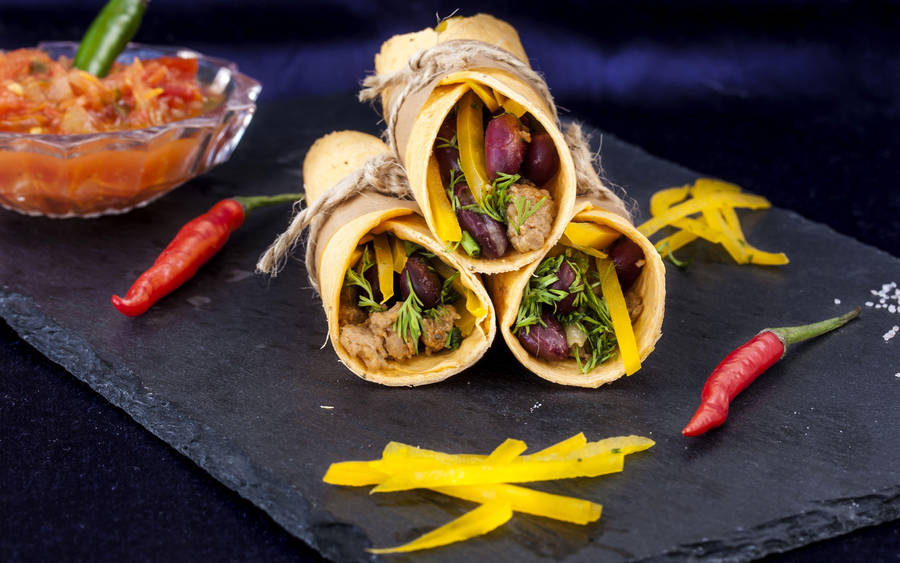 Delicious Chicken Fajita Burrito Wallpaper