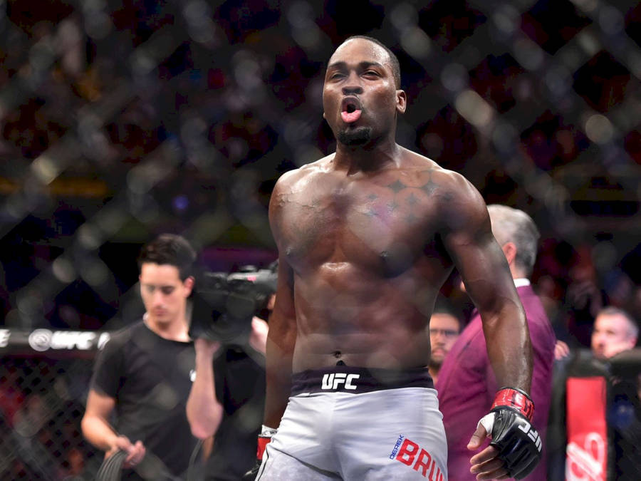 Derek Brunson Light Gray Shorts Wallpaper