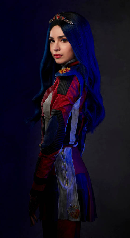 Descendants 2 Evie Wallpaper