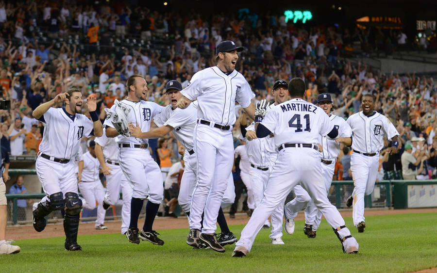 Detroit Tigers 2013 Winning Moment Wallpaper