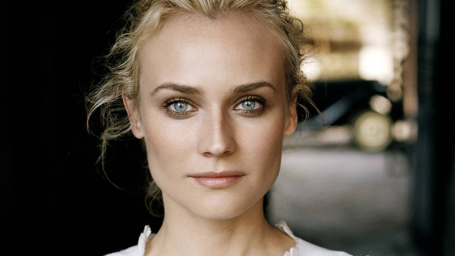 Diane Kruger Beauty Portrait Wallpaper