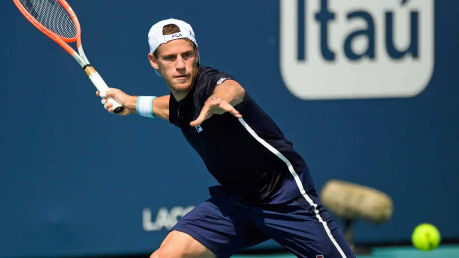 Diego Schwartzman Wearing Black Wallpaper