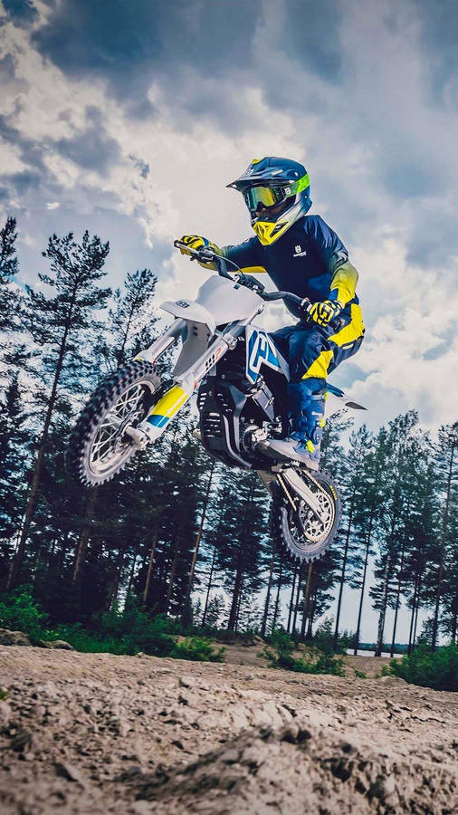 Dirt Bike In Action Wallpaper