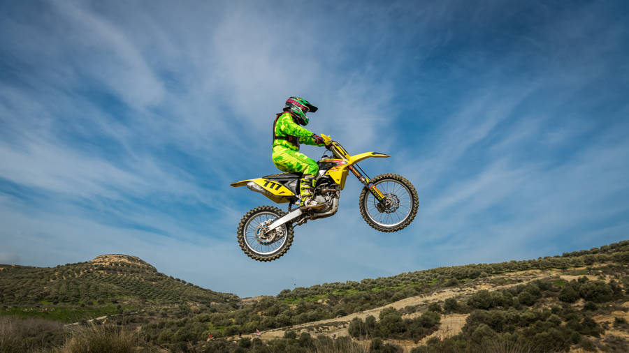 Dirtbike Mid-air Wallpaper