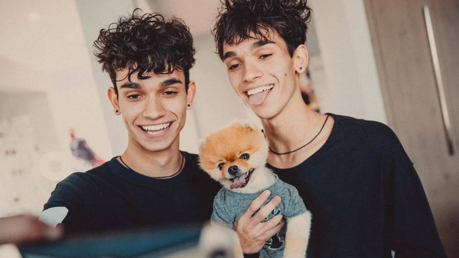 Dobre Brothers Twins Wallpaper